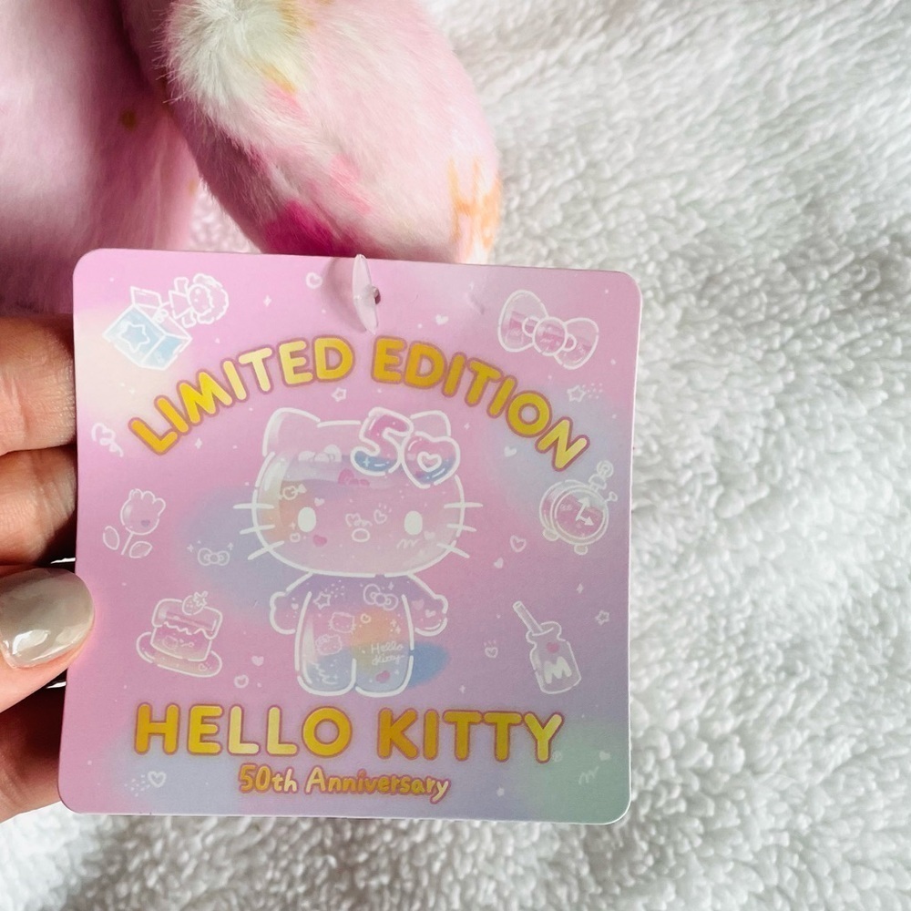 🎀 NWT SPECIAL EDITION 13" Hello Kitty 50th Anniversary Plush – Sanrio 🎀 - Picture 10 of 13